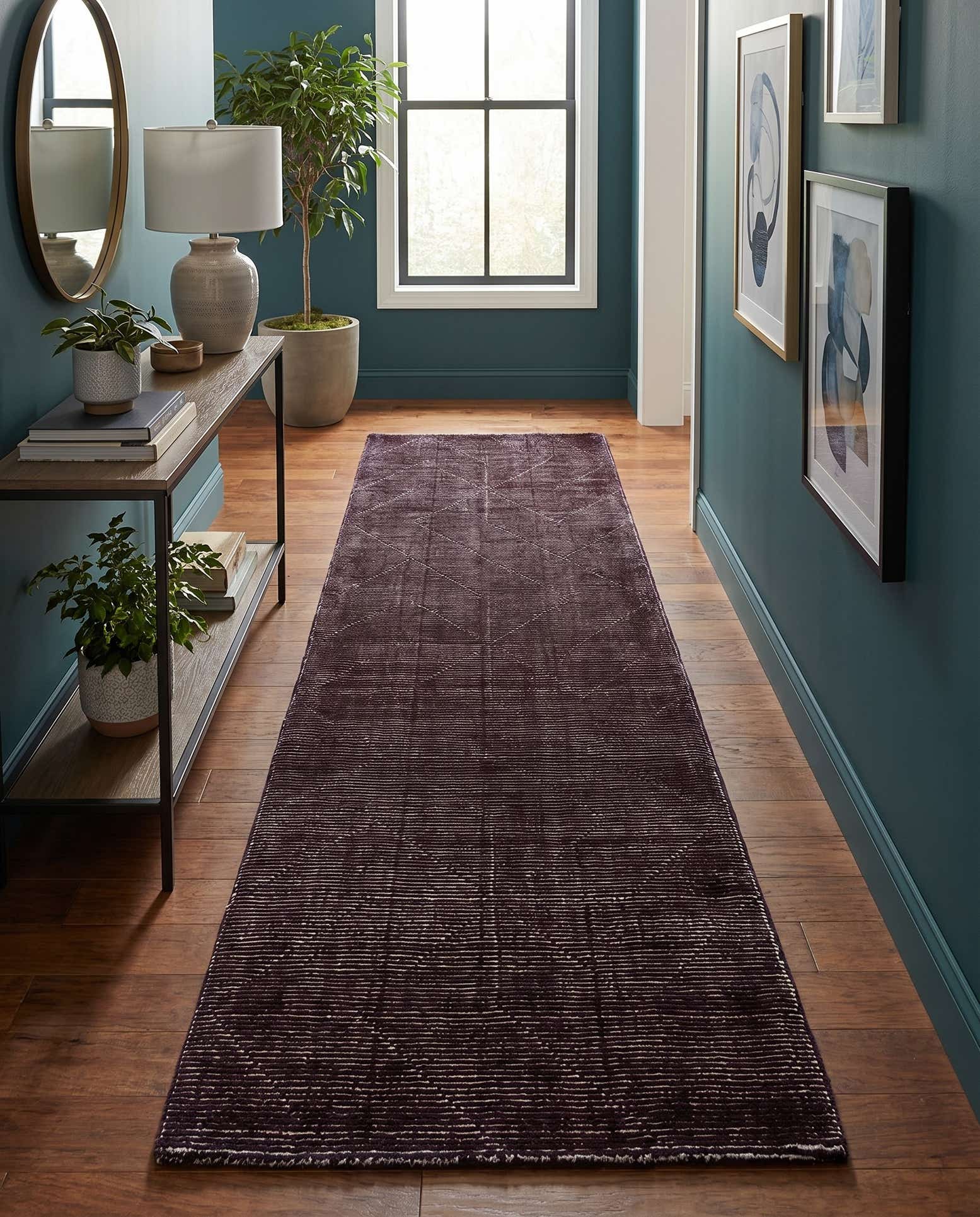2' 7 x 10' WoolCraft Geometric Runner Rug