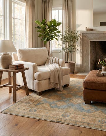 3' 11 x 6' 2 Hand Knotted Oushak Wool Rug