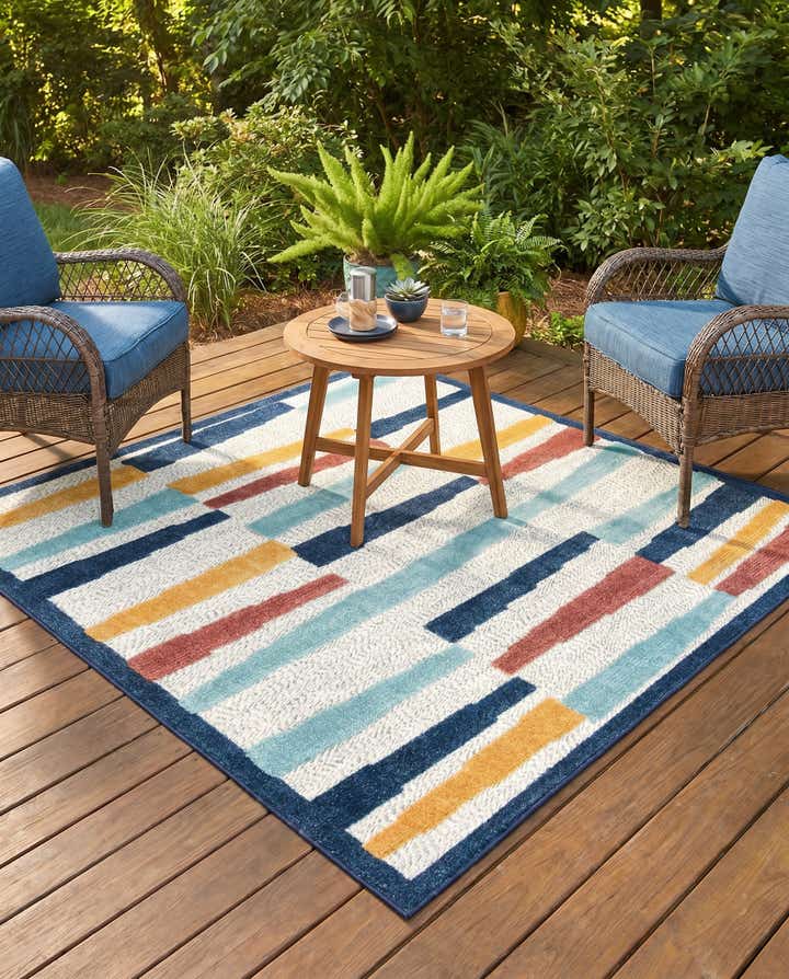 5' 3 x 5' 3 Easy-Clean Belize Indoor / Outdoor Square Rug