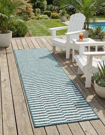 2' x 6' Easy-Clean Ribbon Indoor / Outdoor Runner Rug
