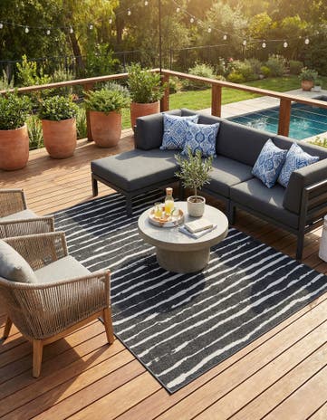 Black Easy-Clean Sabrina Soto Ola Indoor / Outdoor Rug