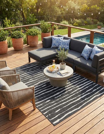 Black Easy-Clean Sabrina Soto Ola Indoor / Outdoor Rug