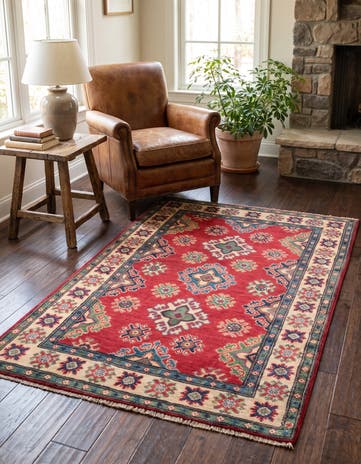 2' 8 x 4' 2 Hand Knotted Kazak Rug