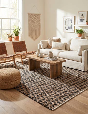 7' 1 x 10' Hand Woven Chindi Jute Rug