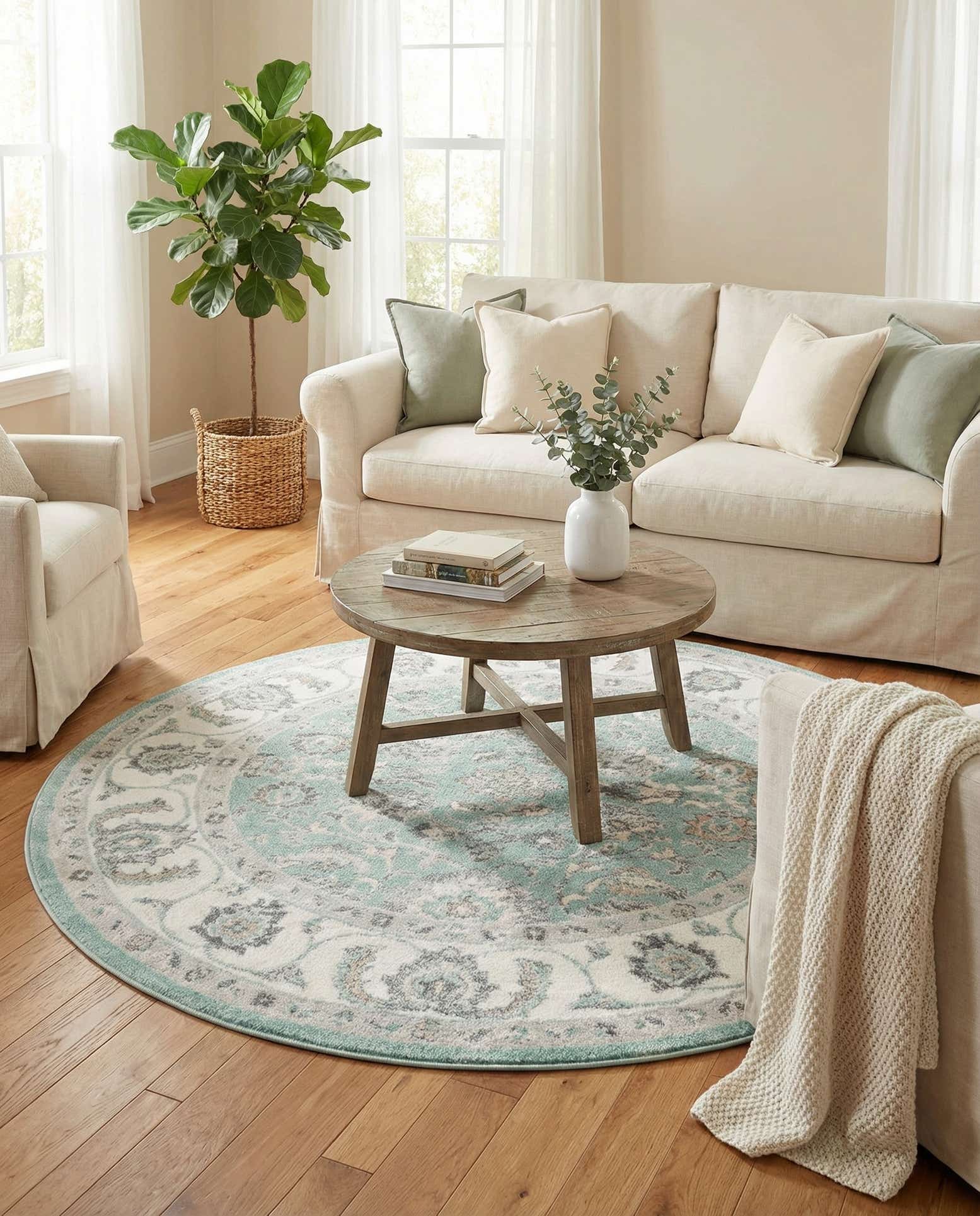 7' x 7' Aurelia Round Rug