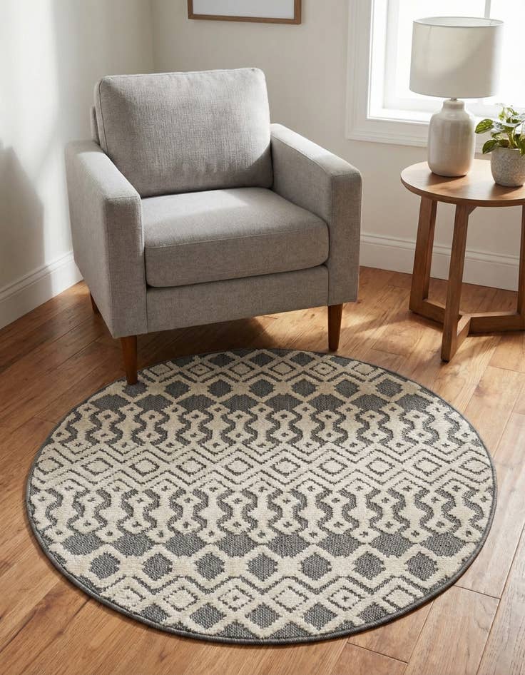 Detail image of 3' 3 x 3' 3 Arlo Round Rug