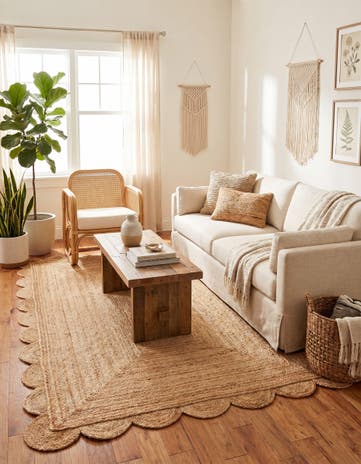 5' 1 x 8' Hand Woven Scallop Braided Jute Rug