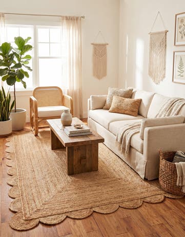 5' 1 x 8' Hand Woven Scallop Braided Jute Rug