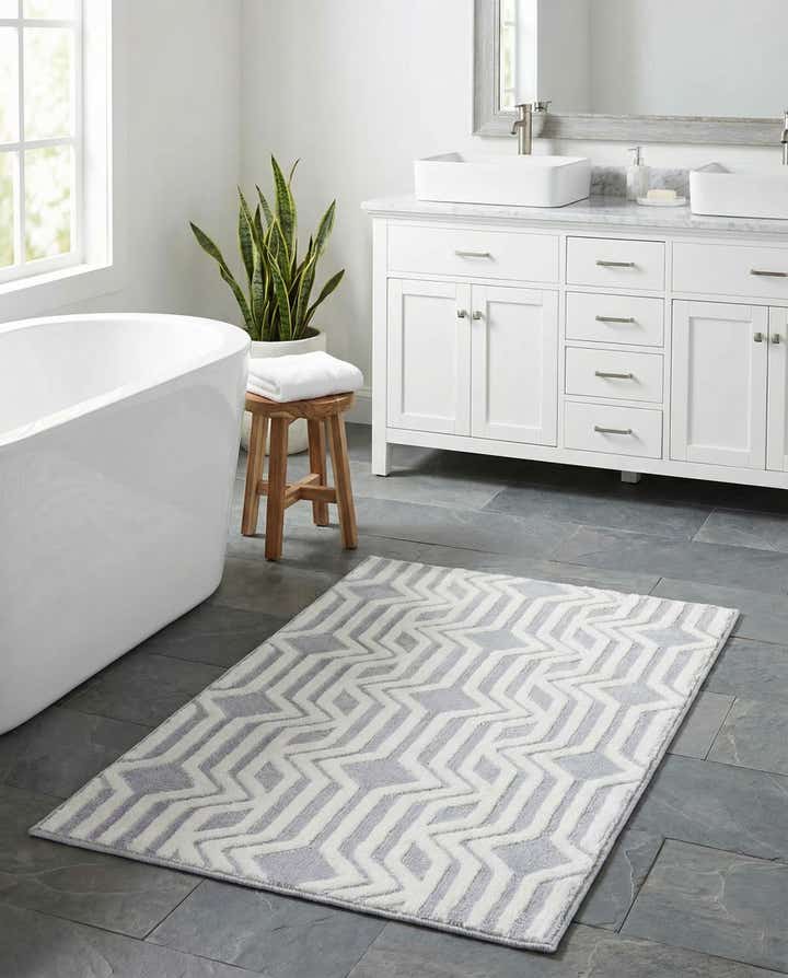 2' x 3' Vince Camuto Rug