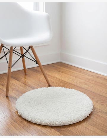 White Zermatt Shag Round Rug