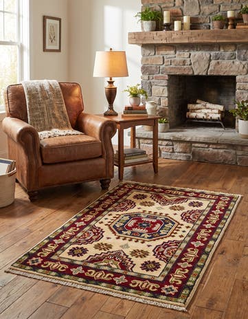 2' x 3' 1 Hand Knotted Kazak Rug
