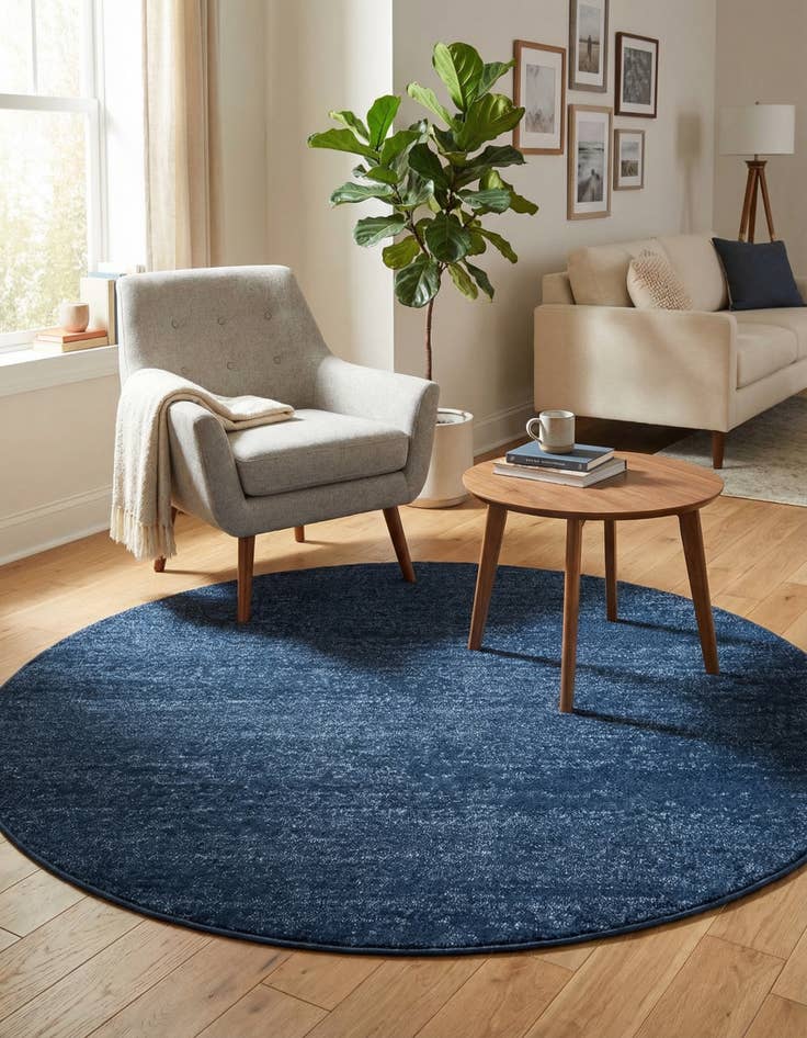 Detail image of 6' x 6' Angelica Round Rug