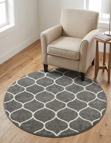 3' x 3' Lattice Frieze Round Rug
