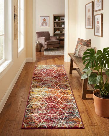  2' x 6' Lattice Frieze Runner Rug