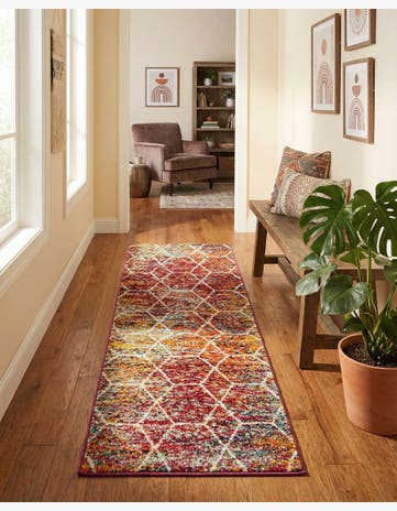 2' x 6' Trellis Frieze Runner Rug