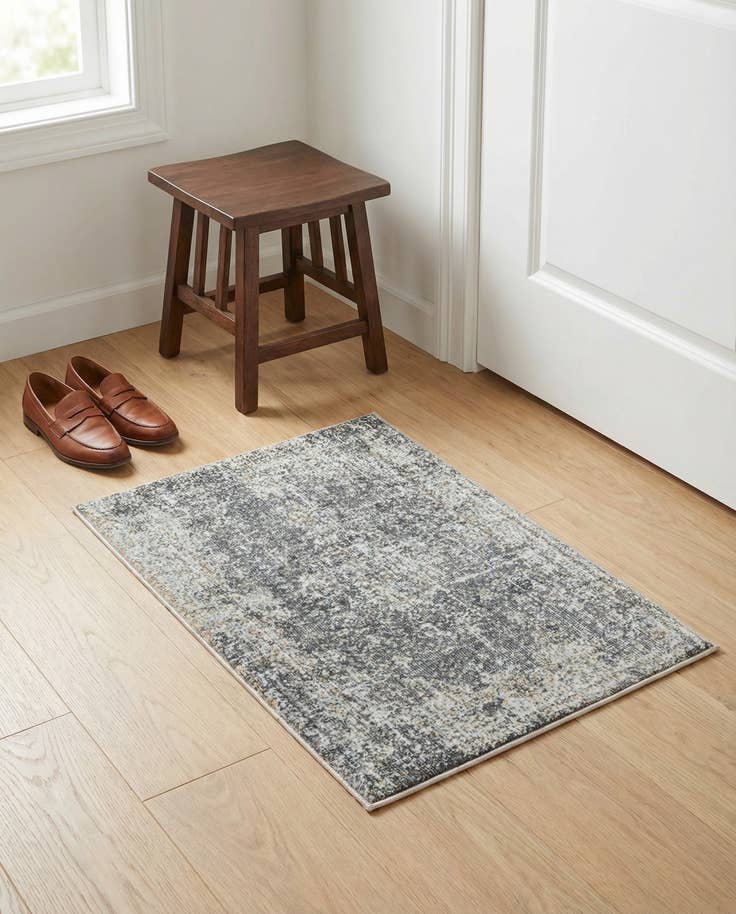 Detail image of 2' 2 x 3' Santiago Rug