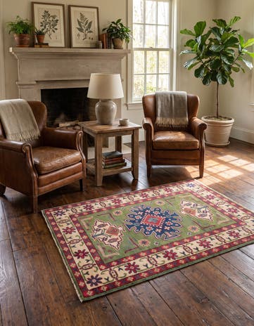 2' 8 x 4' Hand Knotted Kazak Rug