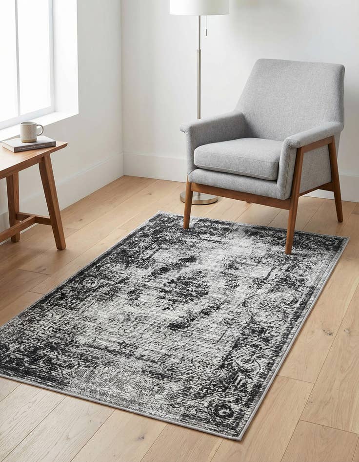 Detail image of 3' 3 x 5' 3 Aarhus Rug