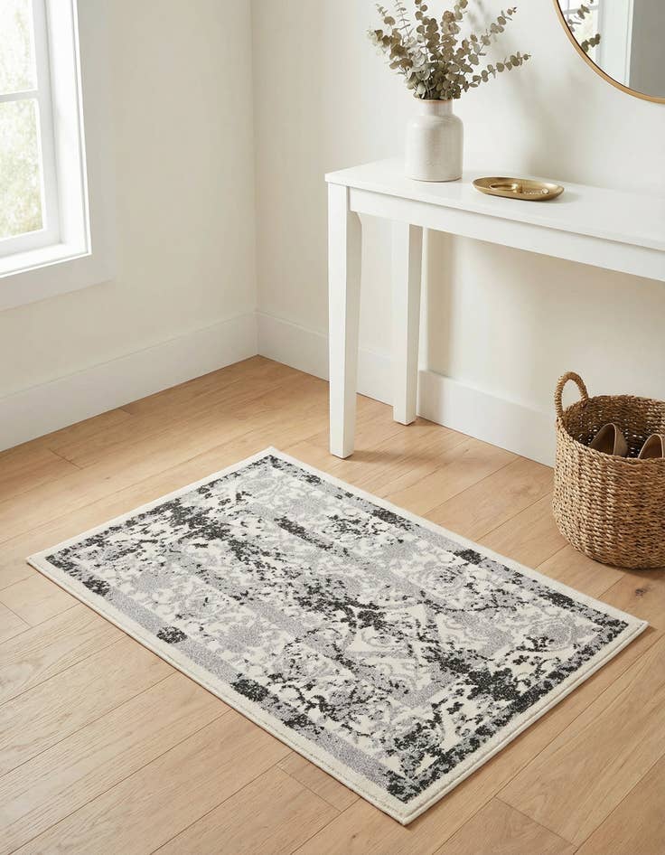 Detail image of 2' x 3' Vista Rug