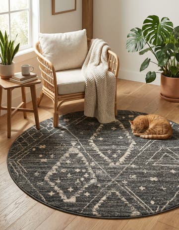 Blue Grand Tradition Round Rug