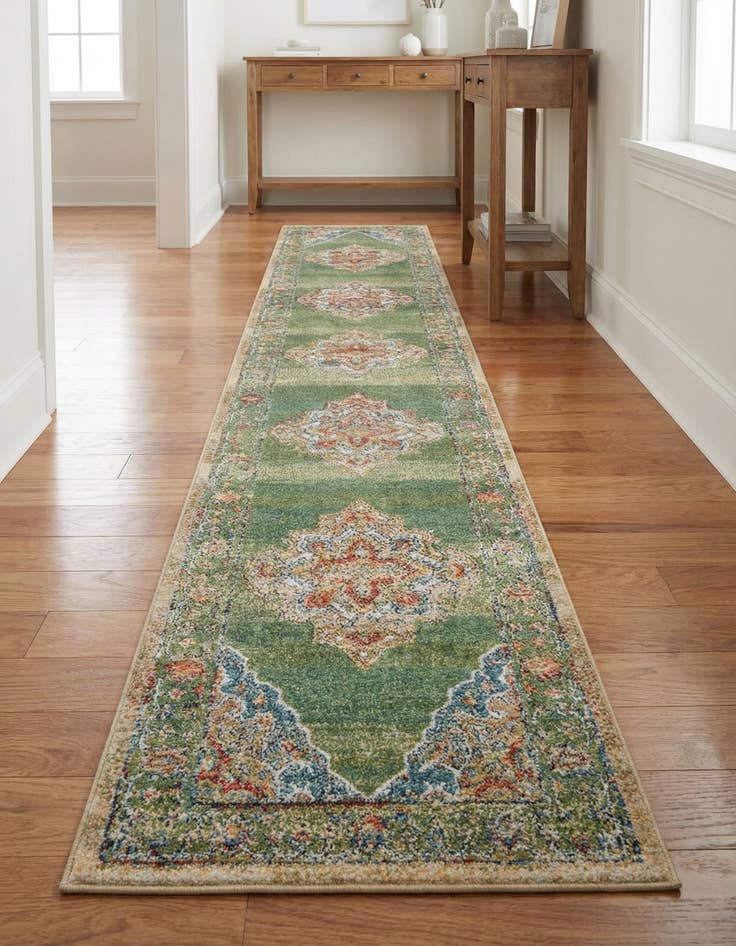 Detail image of 2' 7 x 16' 5 Isabella Runner Rug
