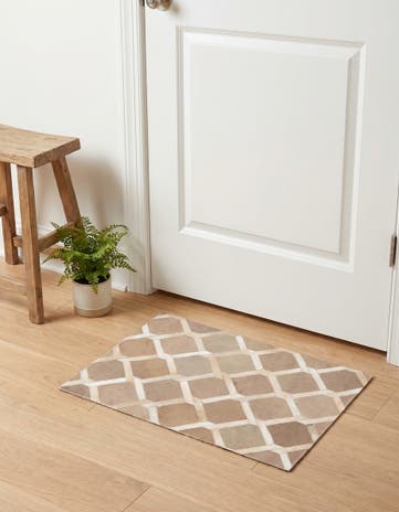 2' x 3' Cowhide Leather Rug