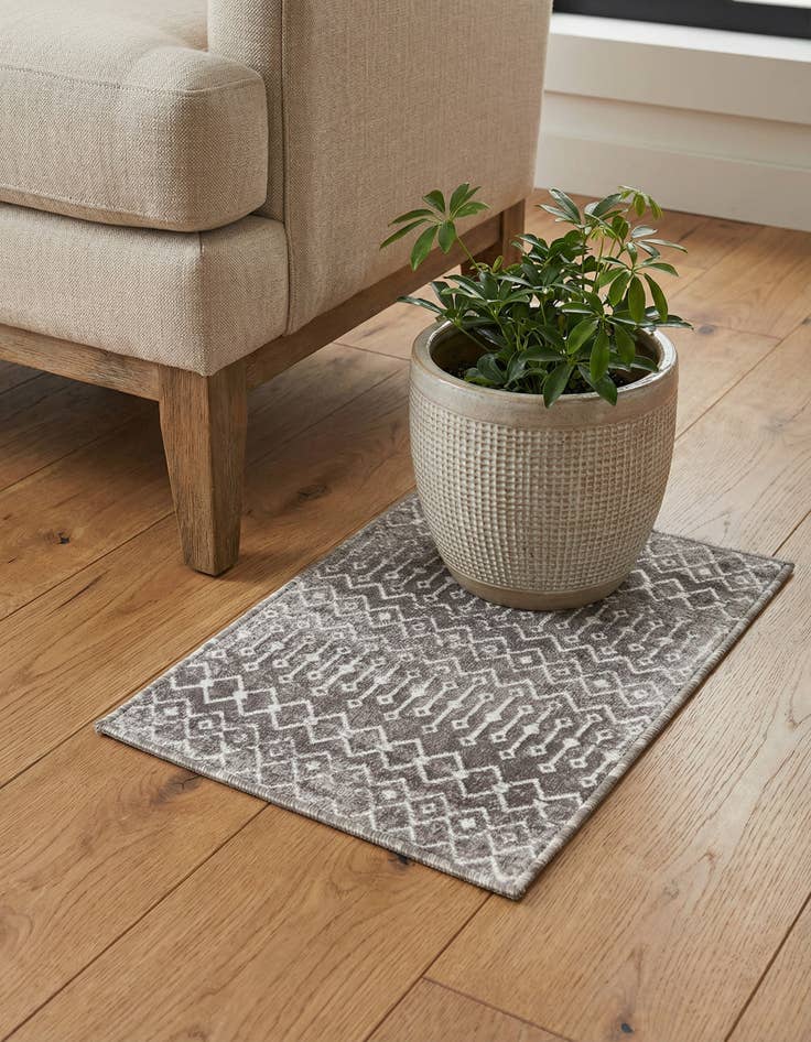 Detail image of 1' 4 x 1' 4 Bohemian Trellis Sample Rug