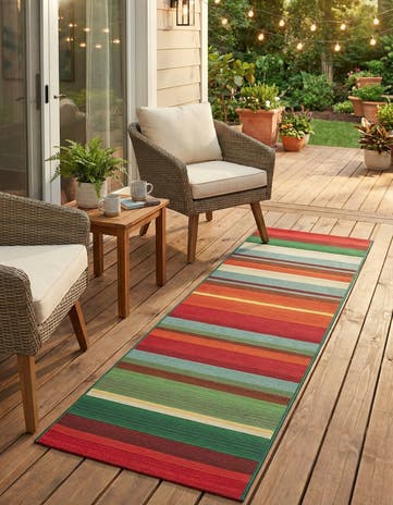 2' x 8' Easy-Clean Modern Indoor / Outdoor Runner Rug