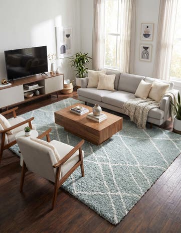 7' 10 x 10' Soft Touch Shag Rug