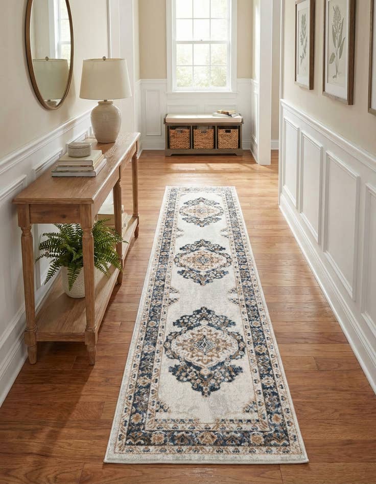 Detail image of 2' 7 x 12' Oxford Runner Rug