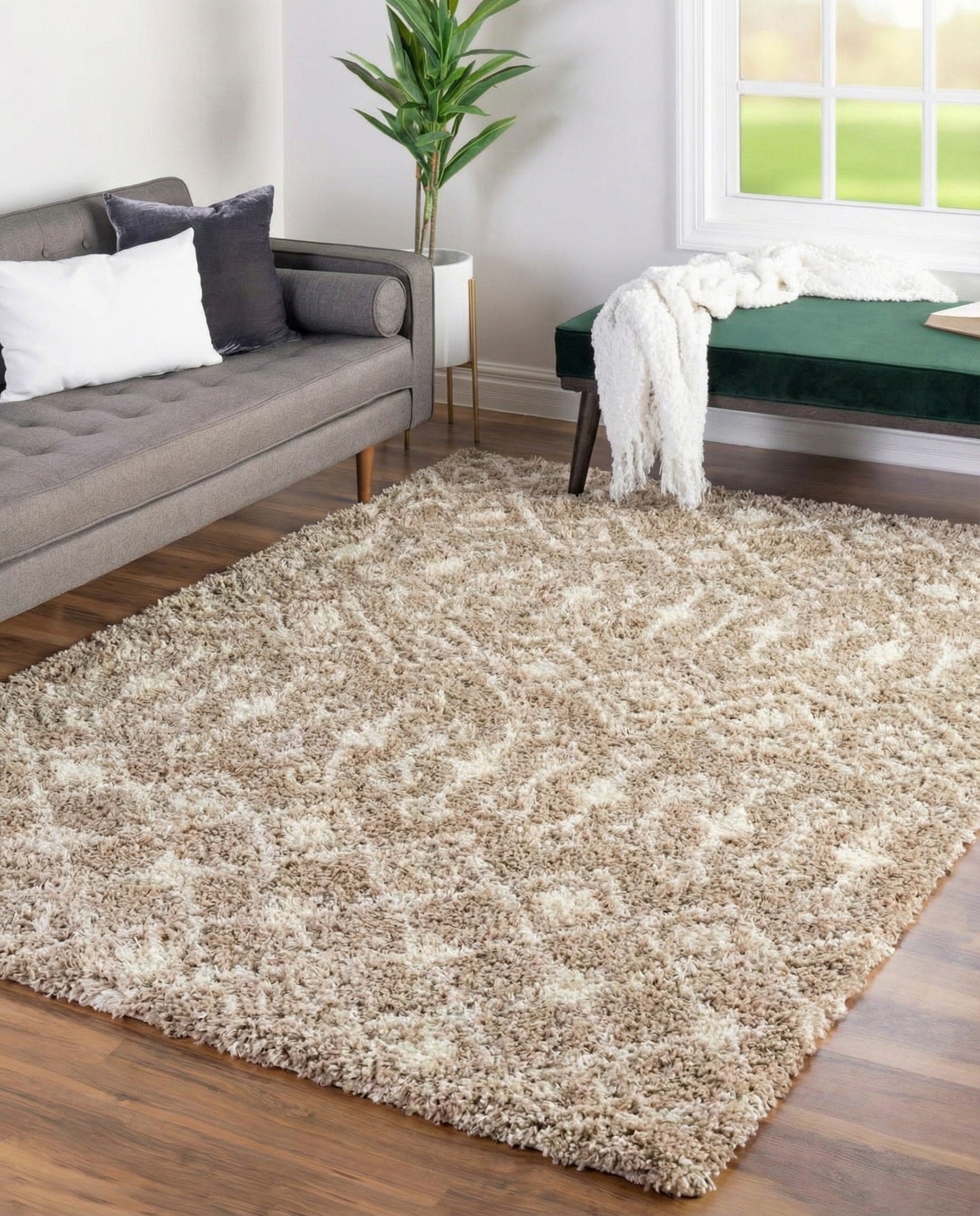 6' x 9' Moroccan Trellis Shag Rug