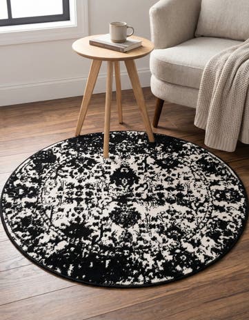 Black and White Oregon Round Rug