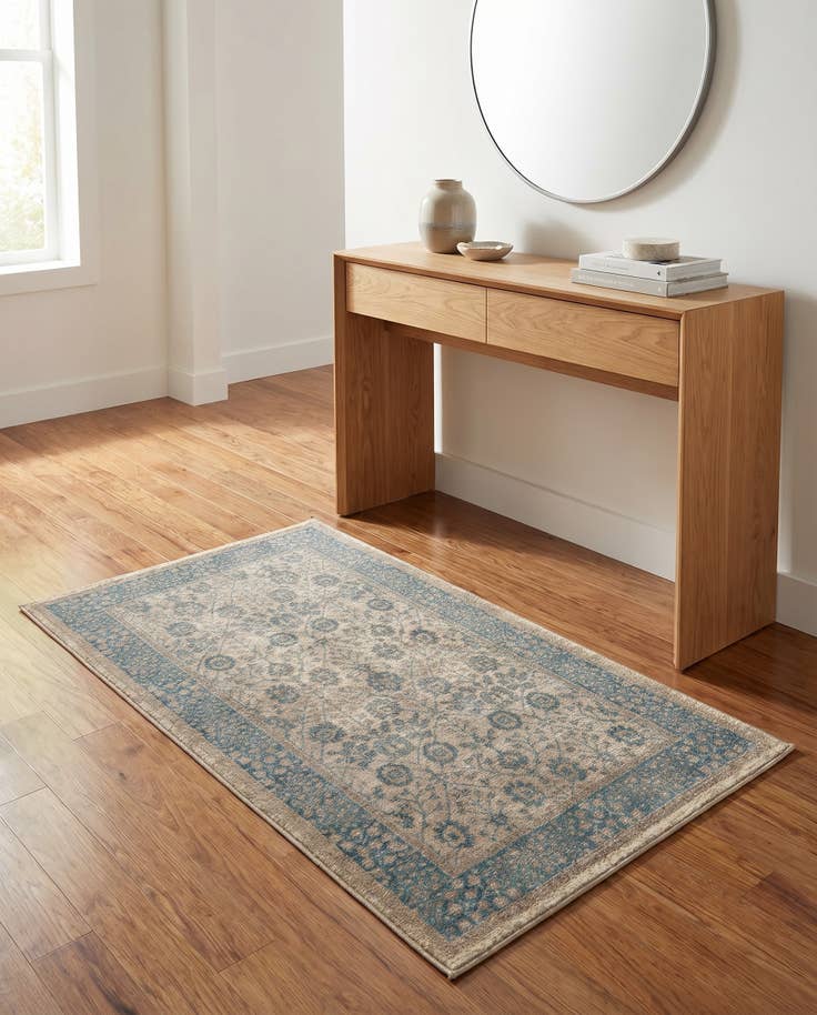 Detail image of 3' 3 x 5' 3 Viola Rug