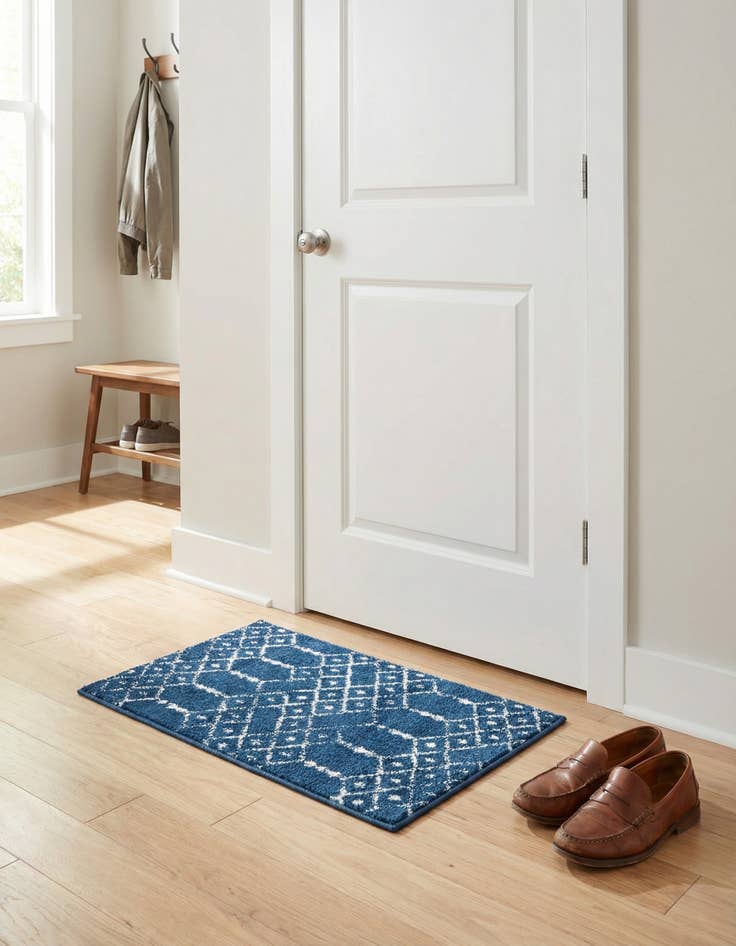 Detail image of 2' x 3' Paxon Trellis Rug