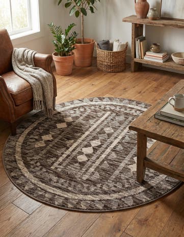 Gray Grand Tradition Round Rug