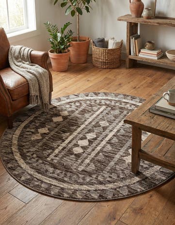 Gray Grand Tradition Round Rug