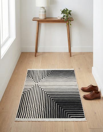 Black and White Milano Rug