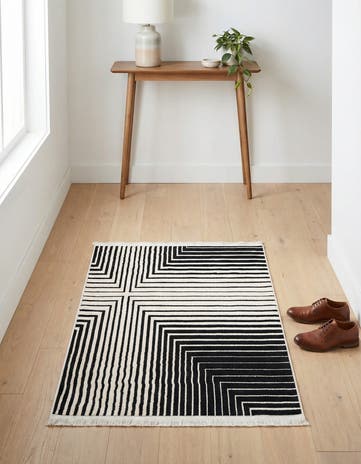 Black and White Milano Rug