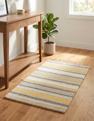 2' 8 x 4' 10 Luna Wool Rug