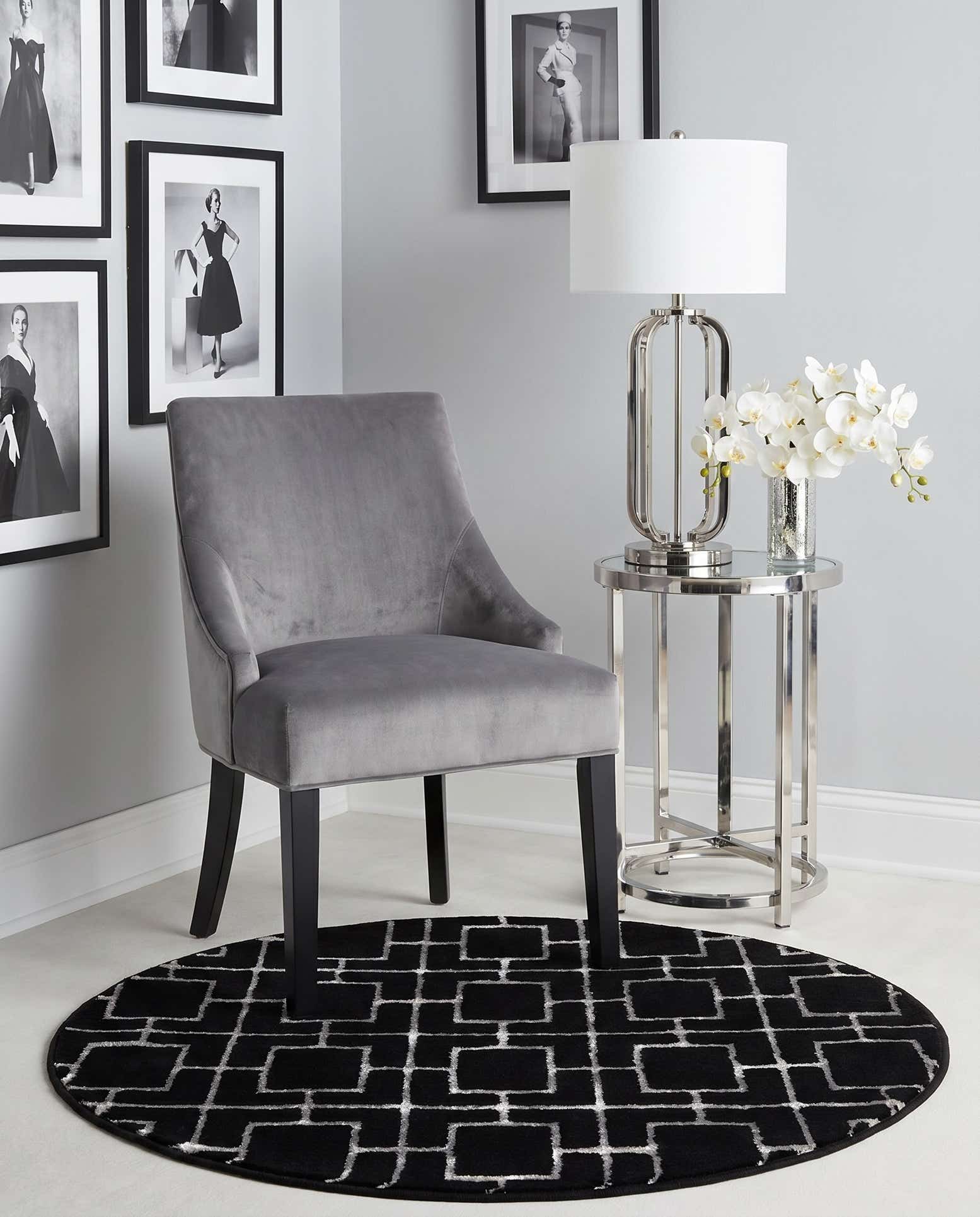 3' x 3' Marilyn Monroe™ Glam Deco Round Rug