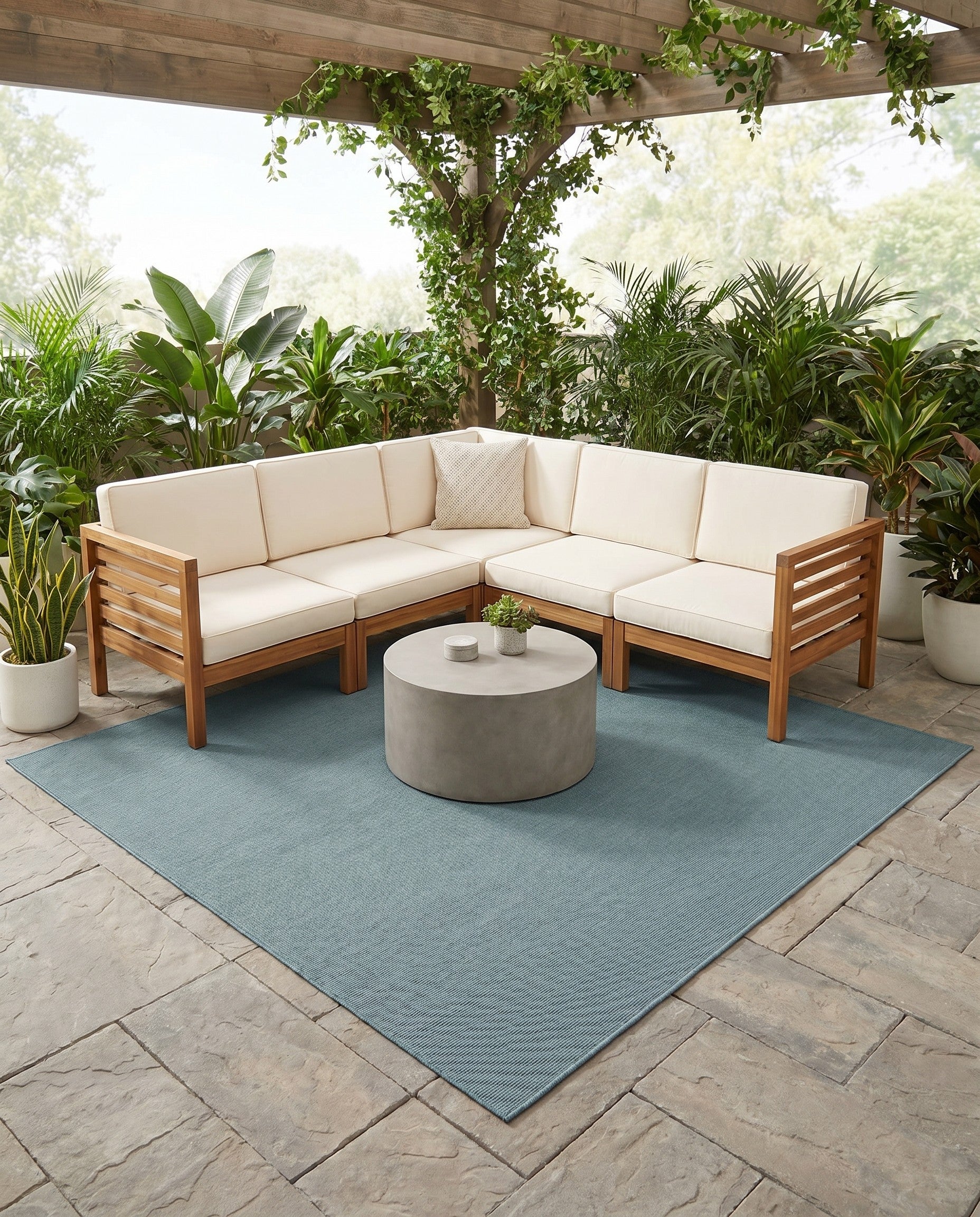 7' 10 x 7' 10 Easy-Clean Solid Indoor / Outdoor Square Rug