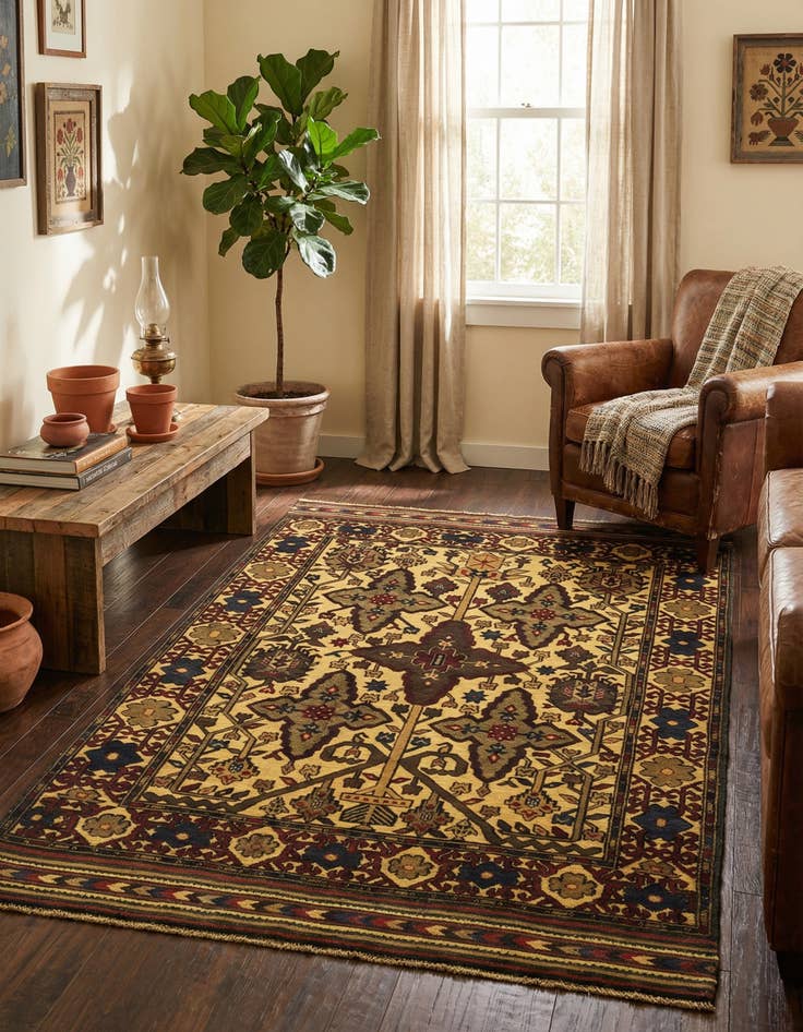 Detail image of 4' 2 x 6' 4 Hand Knotted Sumak Wool Rug