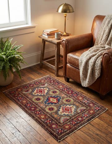 2' x 2' 10 Hand Knotted Kazak Rug