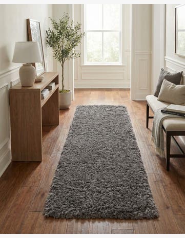 2' x 6' 5 Infinity Shag Runner Rug