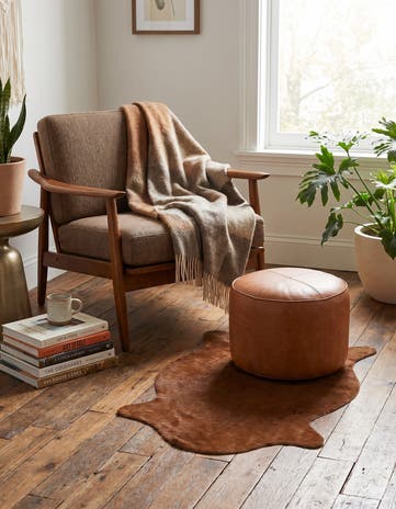 1' 8 x 2' 7 Cowhide Leather Rug