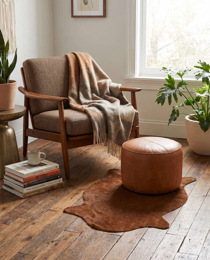 1' 8 x 2' 7 Cowhide Leather Rug