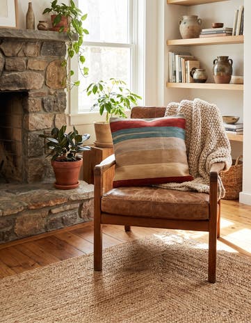 1' 6 x 1' 6 Hand Woven Pillow Wool Square Rug
