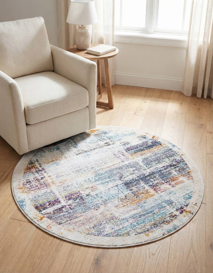 Detail image of 3' 7 x 3' 7 Malibu Round Rug