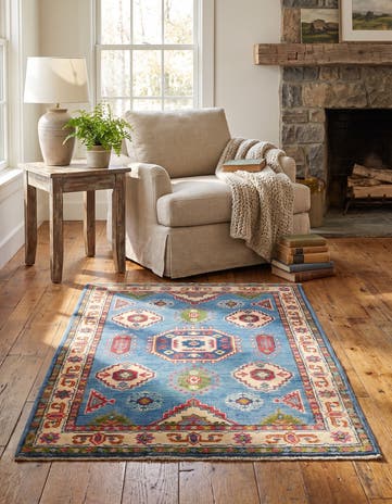 2' 7 x 4' 2 Hand Knotted Kazak Rug