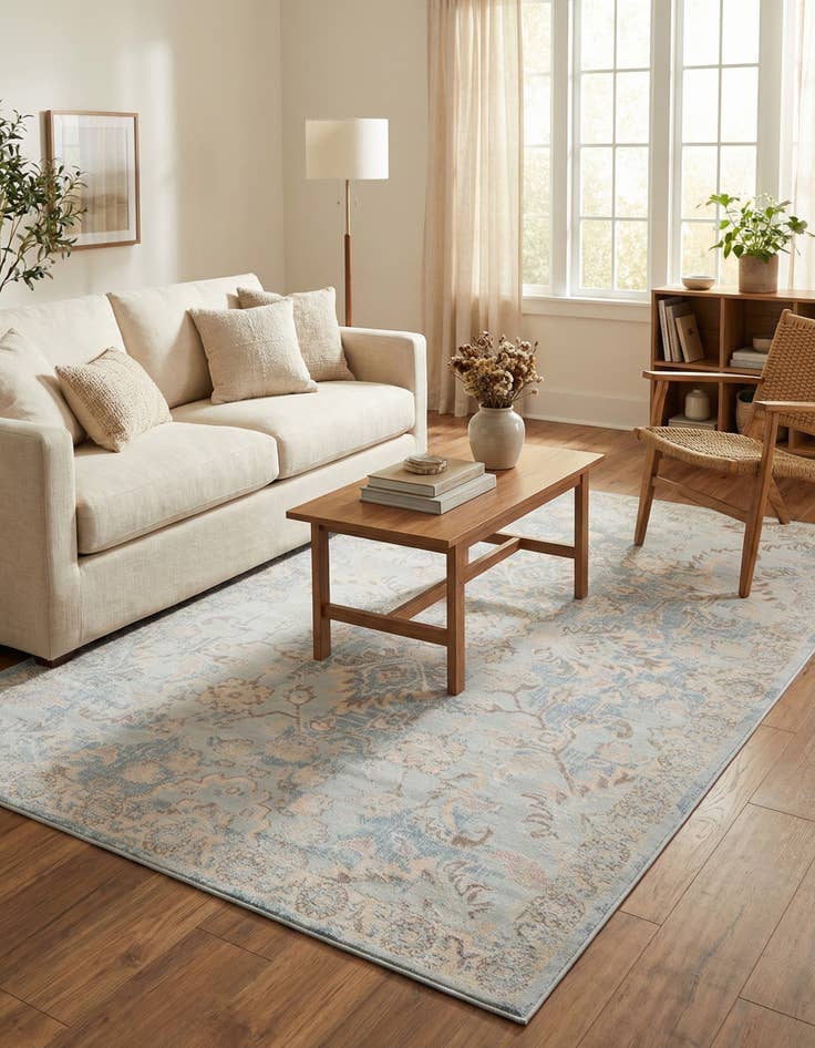 Detail image of 5' x 8' Victoria Rug